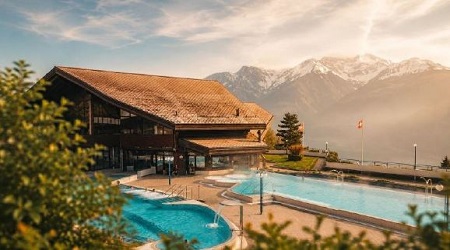 Une nouvelle réjouissante pour Ovronnaz : les Bains resteront ouverts jusqu'en mars 2027 au moins !